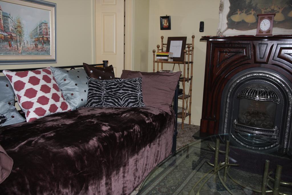 Bed and Breakfast O'Brien House Кінгстон Номер фото